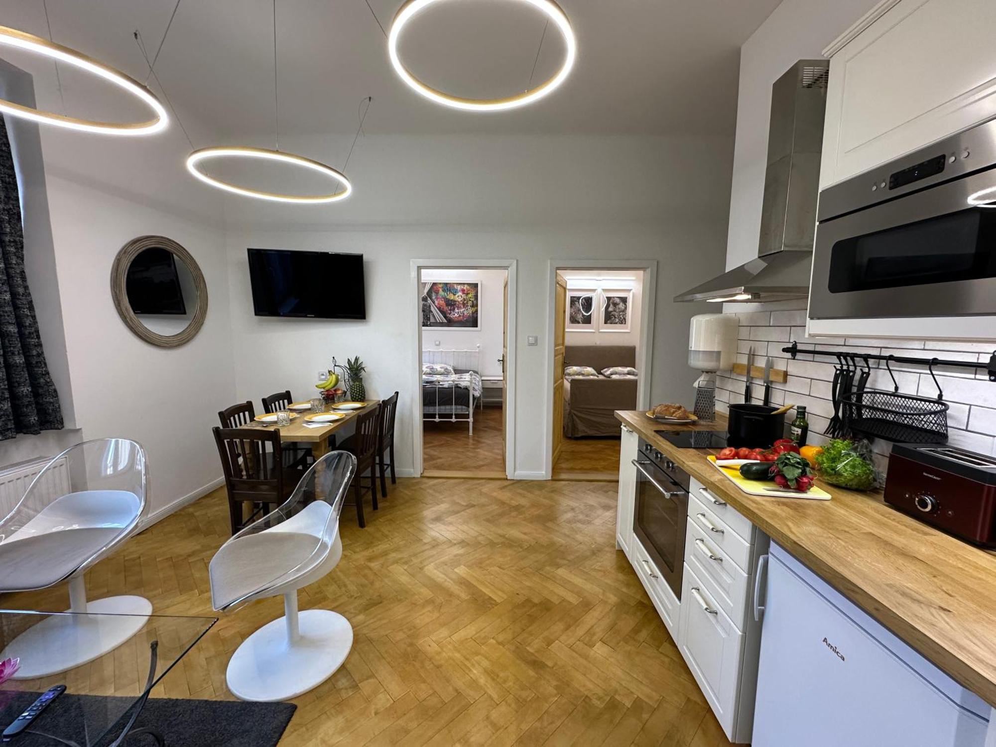 Karlin Oasis 2-Bedroom Apartment 프라하 외부 사진