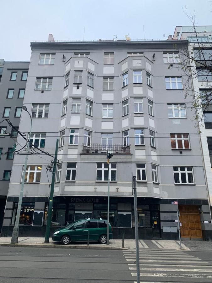 Karlin Oasis 2-Bedroom Apartment 프라하 외부 사진